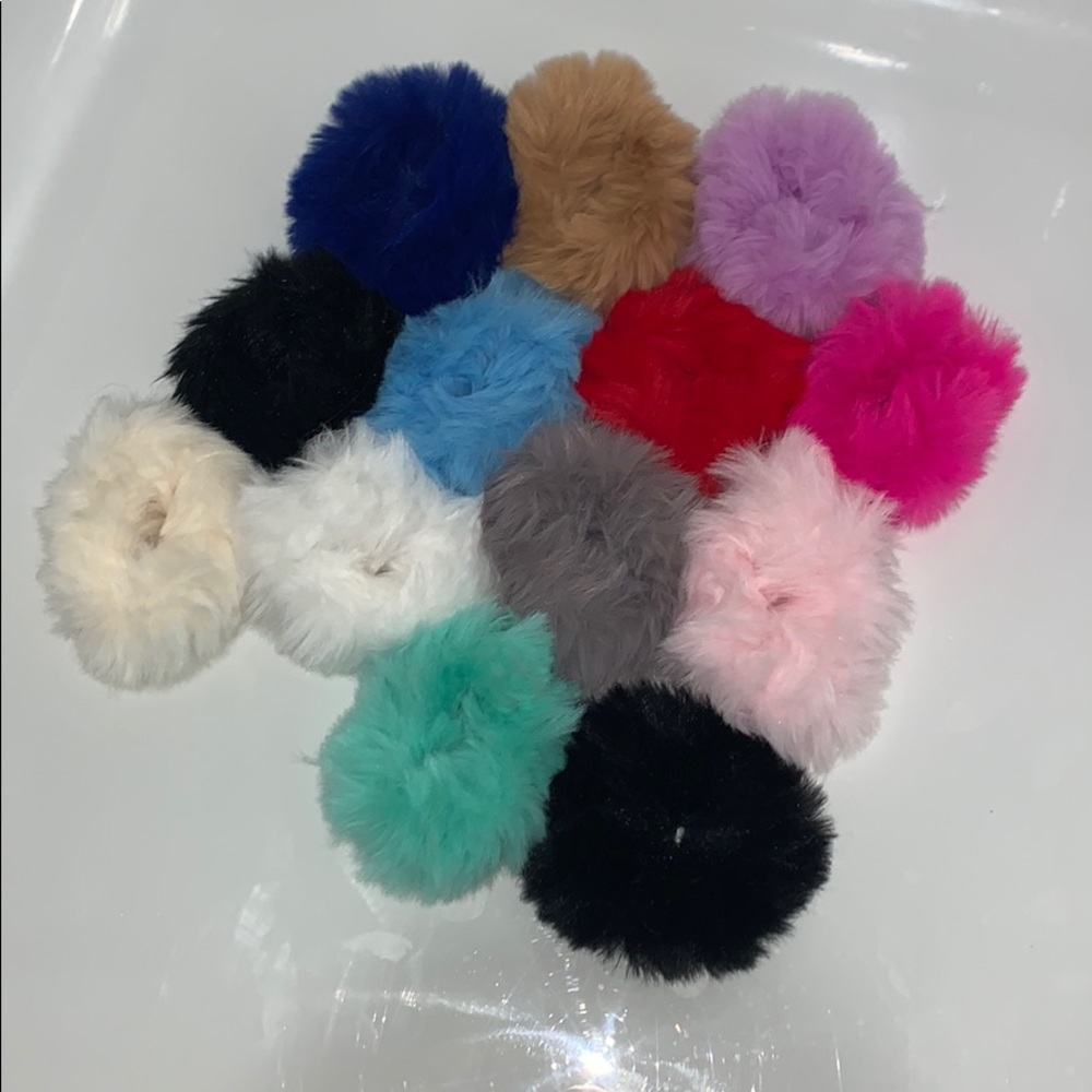13 Scrunchies